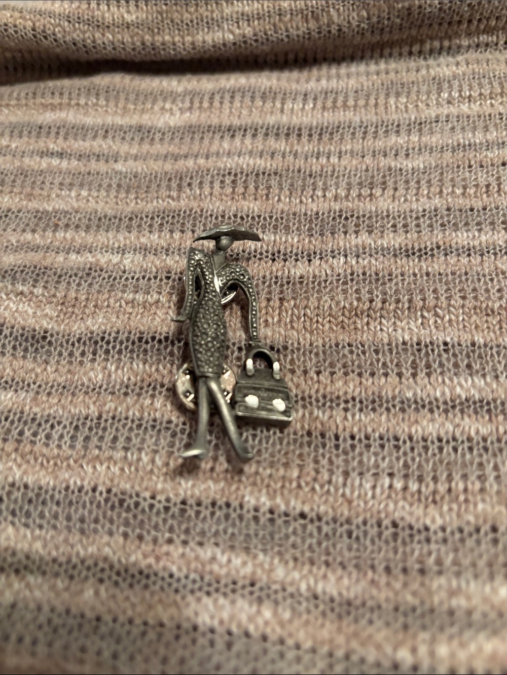 Silver-Tone Woman with Handbag Brooch - Chic Lapel Accent